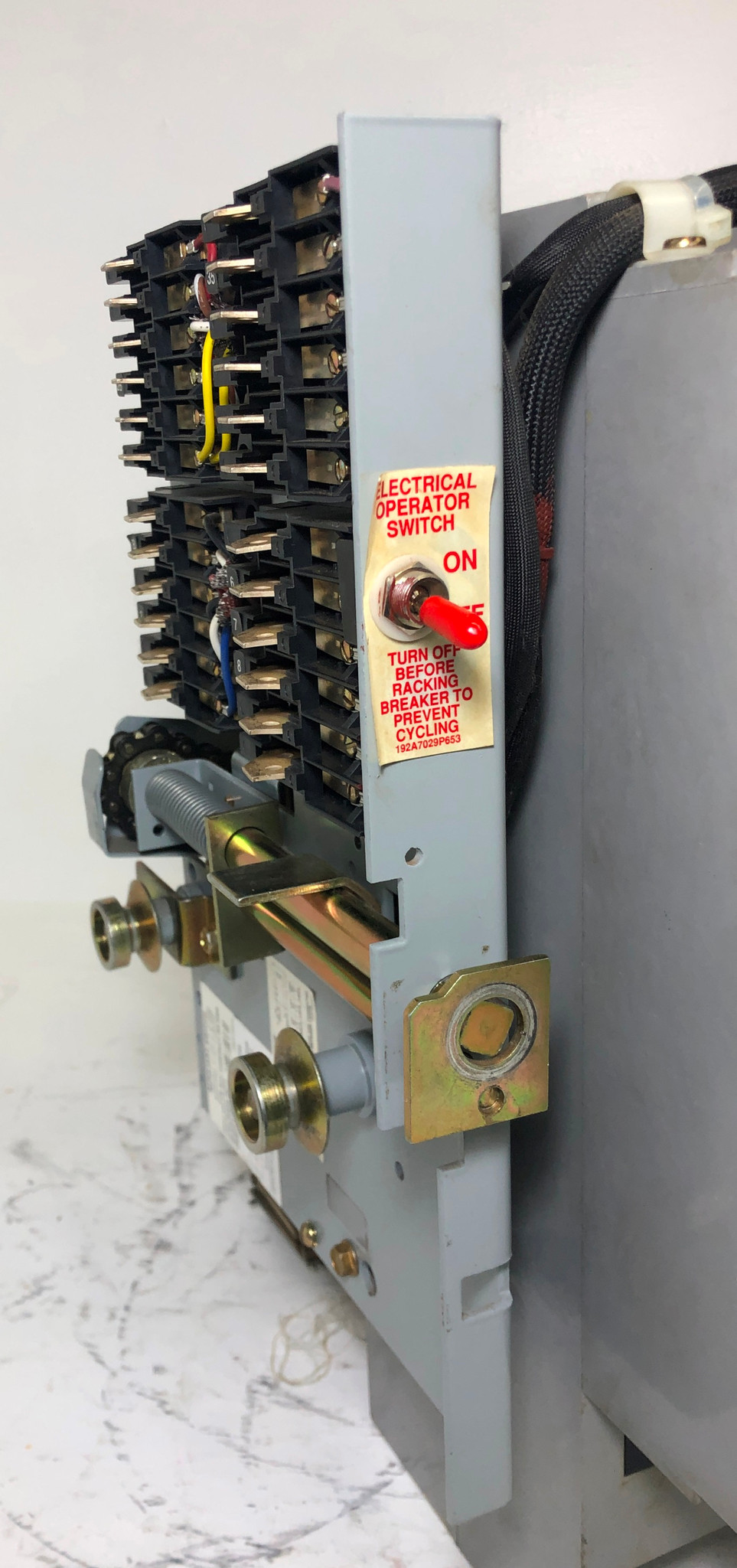 GE TC1616TTE1 1600A Power Break EO Circuit Breaker LSIG w 1600 Amp Plug  C216LSIG (EM3888-1)